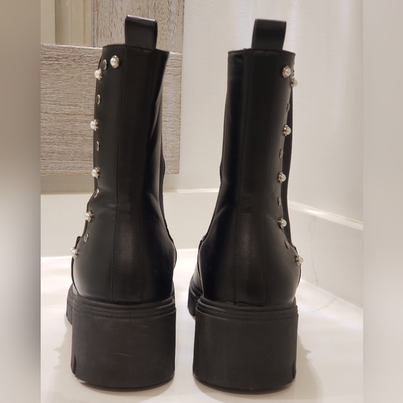 Olivia Miller combat ankle boots - Picture 4 of 7